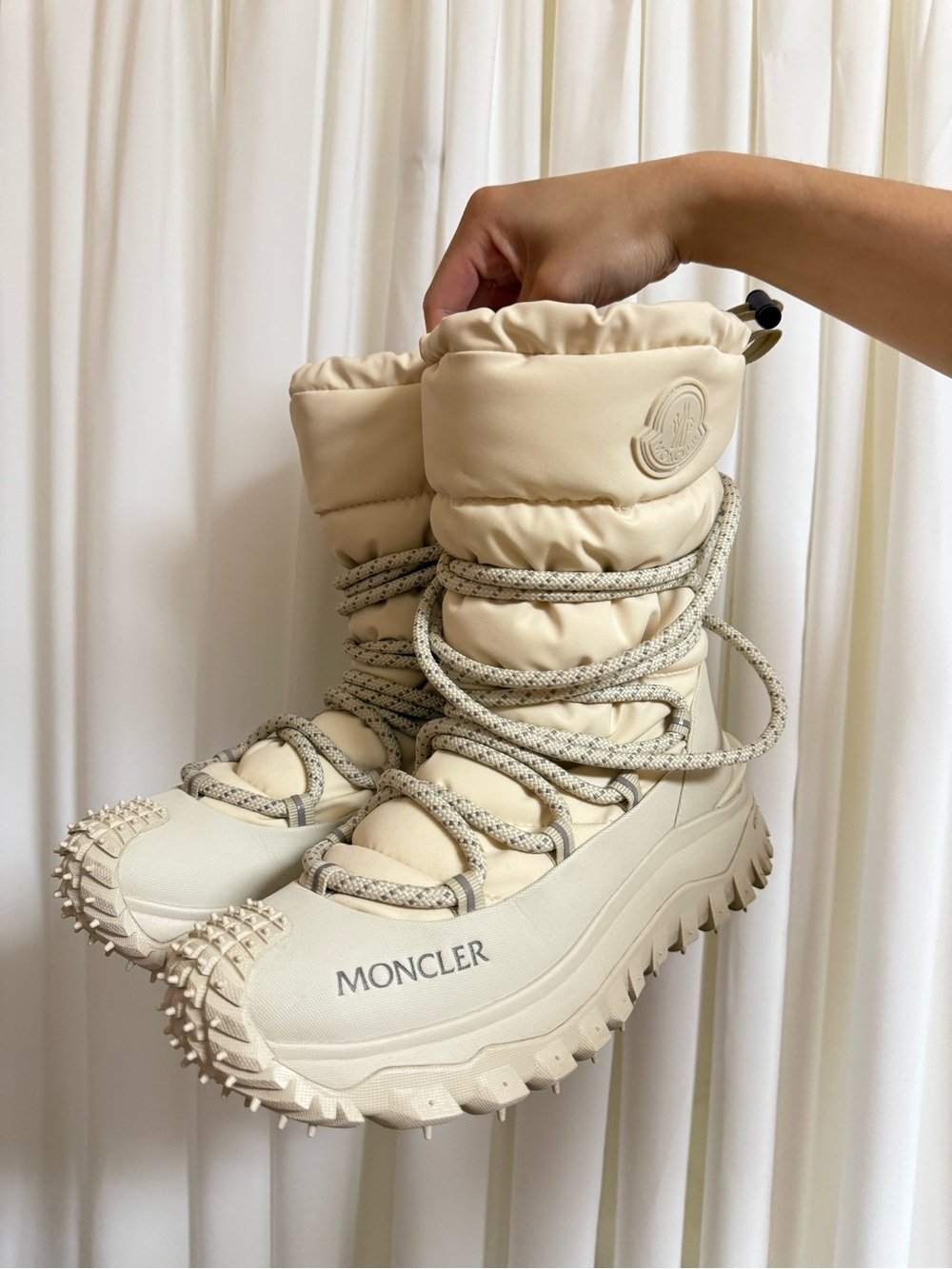 Authentic Moncler Trailgrip Apres High Gtx Snow Boots Cream off white 39